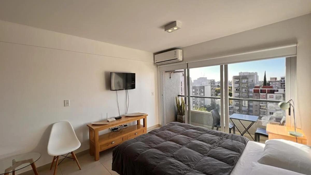 Machado Apartment Moron